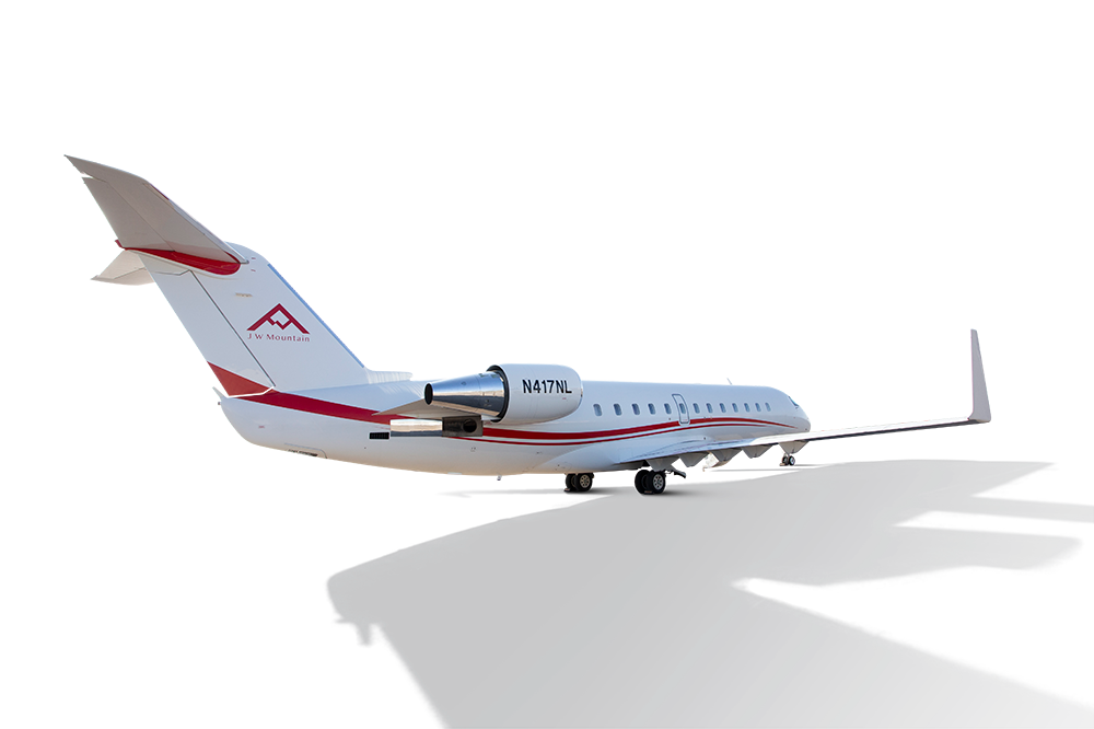 Challenger 850 - N417NL - Cirrus Aviation